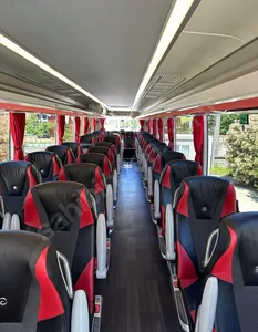 46 kişilik kiralık otobüsün koltuk sıraları